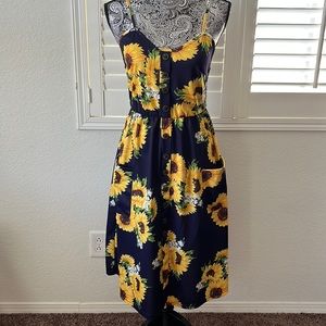 Sunflower Dress size M Womens